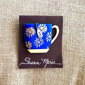NEW Artisan Susan Marie Handmade HandPainted Tea Cup Mug Brooch Pin Signed OOAK
